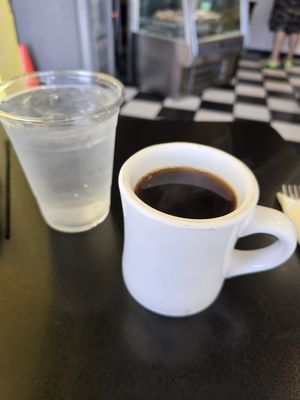 Maria's Luncheonette by null