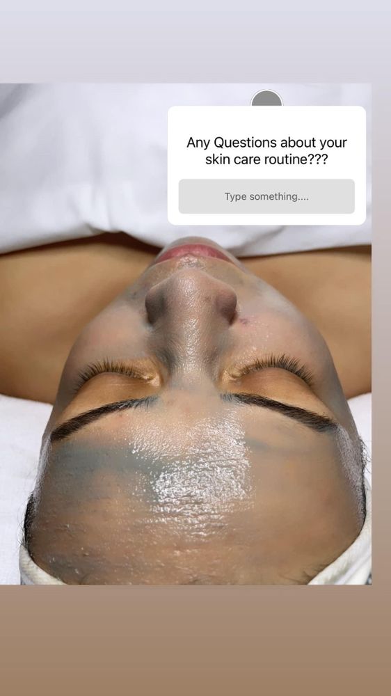 V’s Lavish Skin Logo
