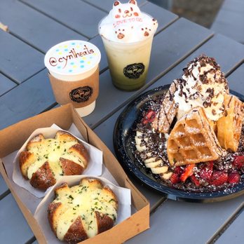 Love to Go - Blooming garlic bread, love fruits together, Horchata Latte, and Earl Grey Matcha Tea Latte - Coffee & Tea Near Me - San Gabriel, California Love to Go - Blooming garlic bread, love fruits together, Horchata Latte, and Earl Grey Matcha Tea Latte - Coffee & Tea Near Me - San Gabriel, California