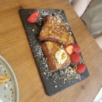 Maison Skalli - french toast - Breakfast & Brunch Near Me - Columbus, Ohio Maison Skalli - french toast - Breakfast & Brunch Near Me - Columbus, Ohio