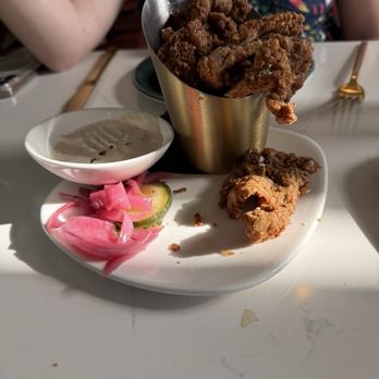 Blanc Champagne Bar - Fried Mushrooms - Champagne Bars Near Me - Kansas City, Missouri