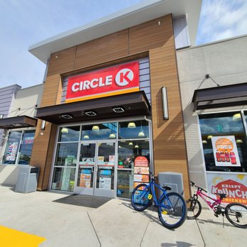 Circle K - Storefront - Gas Stations Near Me - Elk Grove, California