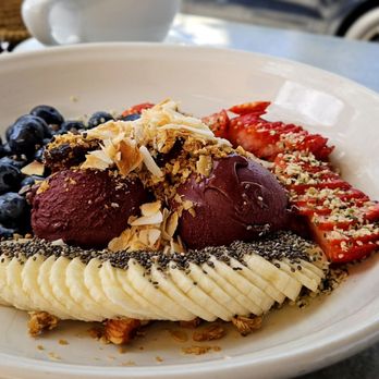 Lofty Coffee - Acai bowl - Cafes Near Me - Solana Beach, California Lofty Coffee - Acai bowl - Cafes Near Me - Solana Beach, California