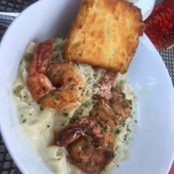 The Island Hideaway - Seafood Near Me - Solomons, Maryland