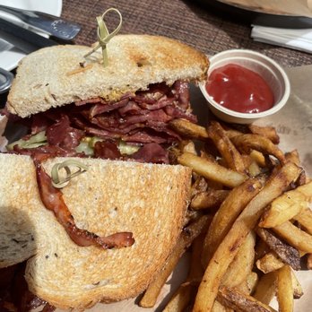 Edwin Mills by Equator - Pastrami - New American Near Me - Pasadena, California Edwin Mills by Equator - Pastrami - New American Near Me - Pasadena, California