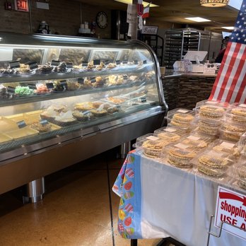 Palermo Bakery - Bakeries Near Me - Norridge, Illinois