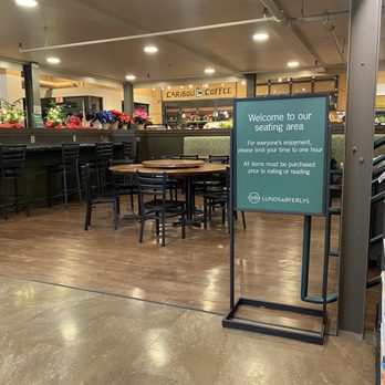 Lunds & Byerlys - Seating area to enjoy your coffee - Grocery Near Me - Minneapolis, Minnesota Lunds & Byerlys - Seating area to enjoy your coffee - Grocery Near Me - Minneapolis, Minnesota
