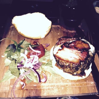 Muse - Their burgers are difficult to eat but CLASS!! :-) - International Near Me - Berlin, BE Muse - Their burgers are difficult to eat but CLASS!! :-) - International Near Me - Berlin, BE