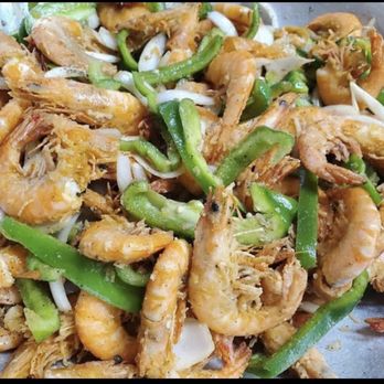 Arkhan Thai Cuisine - a plate of shrimp and vegetables - Asian Fusion Near Me - Green Bay, Wisconsin Arkhan Thai Cuisine - a plate of shrimp and vegetables - Asian Fusion Near Me - Green Bay, Wisconsin
