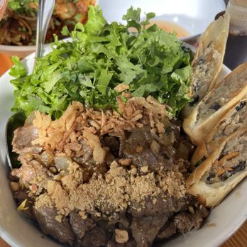 Mecha Noodle Bar - BEEF NOODLE w/ egg roll add on - Ramen Near Me - Brookline, Massachusetts