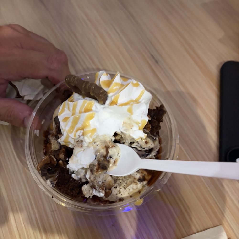 The Crazy Mason - Lil Less Salted Turtle - Desserts Near Me - Myrtle Beach, South Carolina The Crazy Mason - Lil Less Salted Turtle - Desserts Near Me - Myrtle Beach, South Carolina