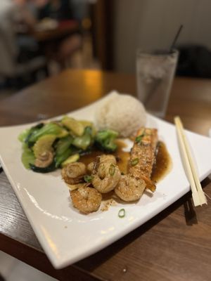 Koi - Sushi Lounge by null