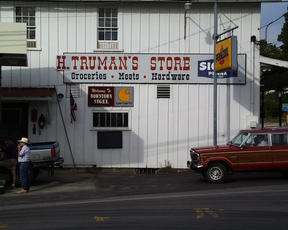 TRUMAN’S STORE Updated September 2024 103 Main St, Sigel