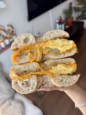 Leon’s Bagels by null