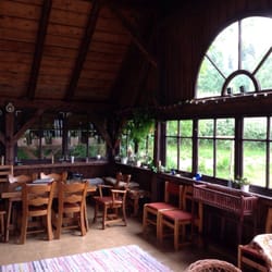 Gästehaus Lerchenfeld - Wintergarten im 1. Stock, urgemütlich mit tollem Weitblick über die Berge...