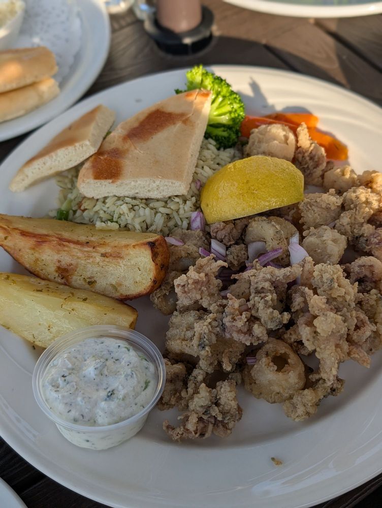 Milos Greek Taverna Logo