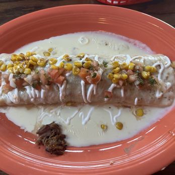 Mil Amores Taqueria - Carnitas burrito - Mexican Near Me - Williamsburg, Virginia Mil Amores Taqueria - Carnitas burrito - Mexican Near Me - Williamsburg, Virginia