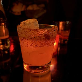 Hank's Bar - What She's Having- mezcal, lime, passionfruit, tajin - Bars Near Me - Brooklyn, New York