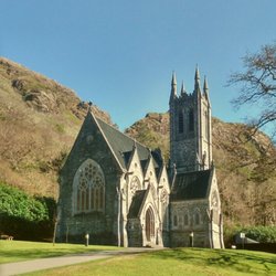 Kylemore's Neo-Gothic Church - Gotische Kirche (Gothic Church) aussen
