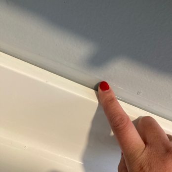Diamond Flooring - Bad sealing for the bathroom sink - Flooring Near Me - Boston, Massachusetts