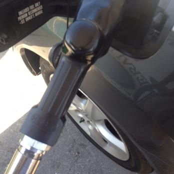 Emerald Oil - Pumping Gas - Gas Stations Near Me - La Mesa, California
