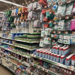 Dollar Tree - Clean