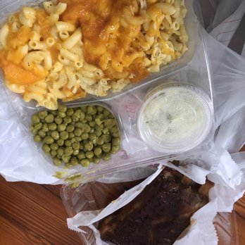 Triangle Deli - Barbecue rib plate & baked macaroni (chosen sides are potato salad & sweet peas) - Soul Food Near Me - New Orleans, Louisiana
