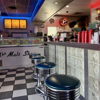 Hot Rods 50's Diner - Stools - American Near Me - Alcoa, Tennessee Hot Rods 50's Diner - Stools - American Near Me - Alcoa, Tennessee