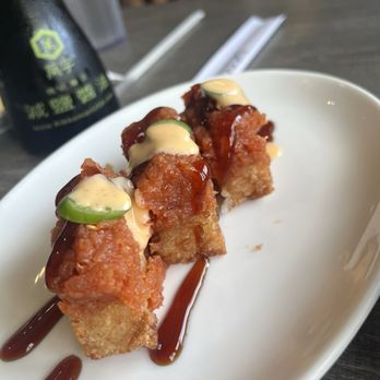 LA LA Sushi - Spicy tuna on crispy rice - Sushi Bars Near Me - Los Angeles, California LA LA Sushi - Spicy tuna on crispy rice - Sushi Bars Near Me - Los Angeles, California