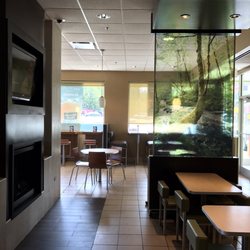 McDonald's - Tv and clean inside