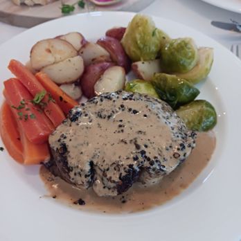 Sunflower Cafe & Bakery - Filet mignon - Cafes Near Me - Bayport, New York Sunflower Cafe & Bakery - Filet mignon - Cafes Near Me - Bayport, New York