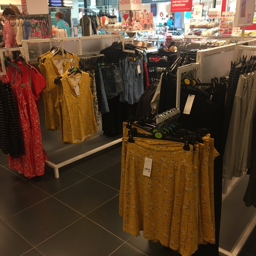 Hema - Inexpensive clothing for when you are stranded with very little clothing in your carry on - Department Stores Near Me - Schiphol, New Hampshire