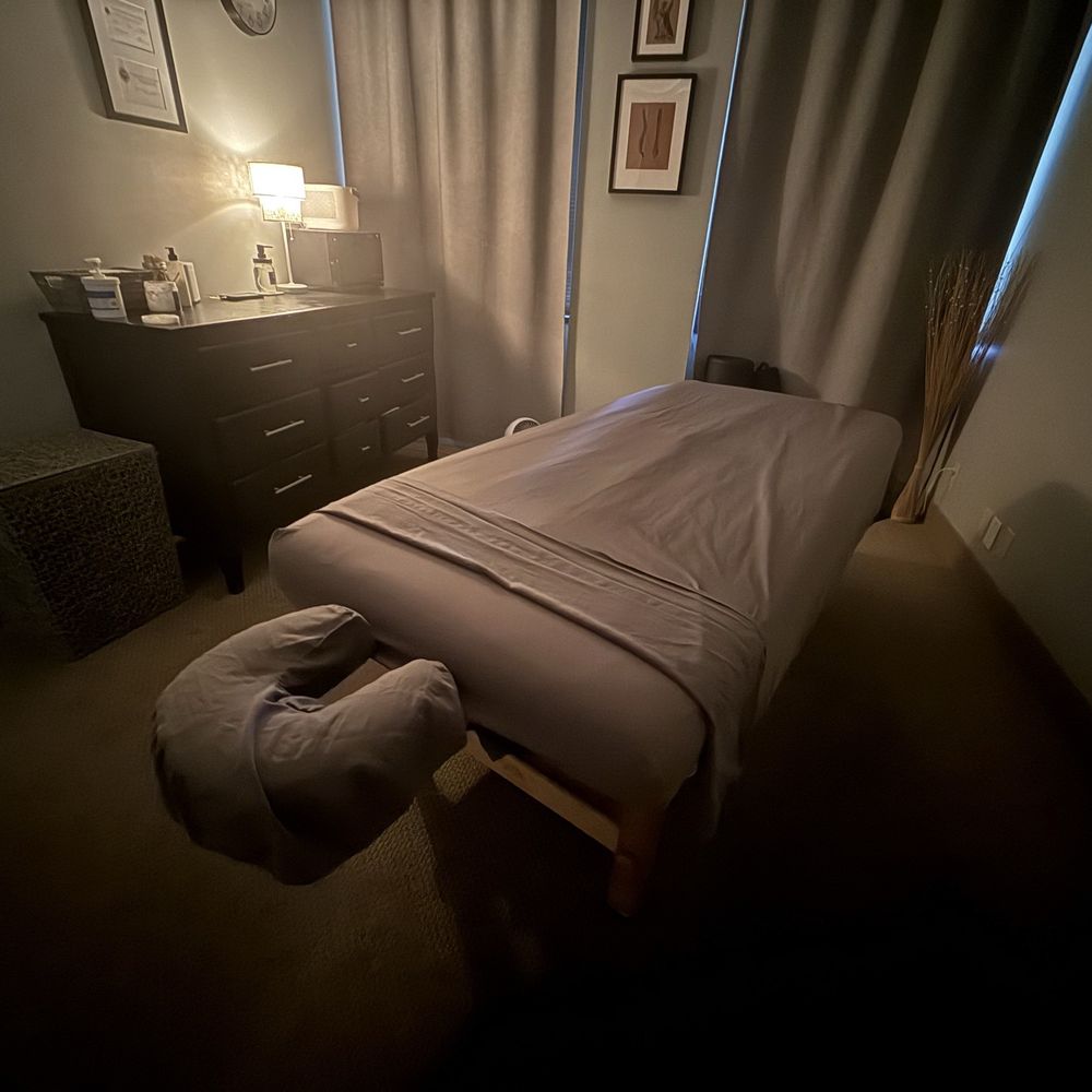 Tri Physical Therapy - Medical Massage room - Physical Therapy Near Me - Phoenix, Arizona Tri Physical Therapy - Medical Massage room - Physical Therapy Near Me - Phoenix, Arizona