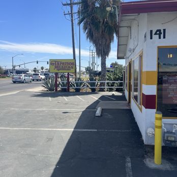 Los Tapatios Mexican Restaurant - Mexican Near Me - Visalia, California