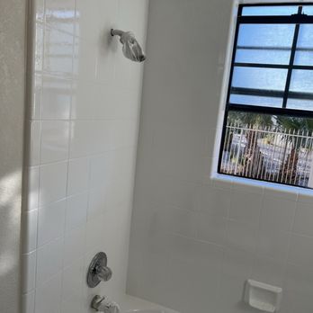 New Age Reglazing - Amazing after!!!! - Refinishing Services Near Me - Las Vegas, Nevada