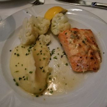 Smitty's Grill - * Broiled salmon with mash and cauli. - American Near Me - Pasadena, California Smitty's Grill - * Broiled salmon with mash and cauli. - American Near Me - Pasadena, California