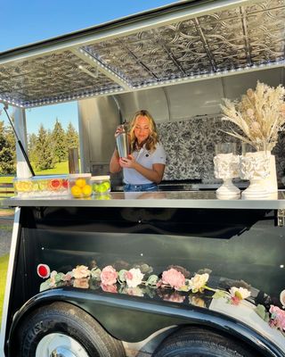 Onyx&Oak Mobile Bar Co.