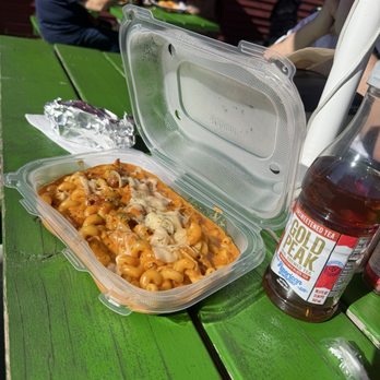 Island Take Out - Amazing jerk chicken Mac and cheese!! The jerk wings looked great too. Must try, cute little place - New American Near Me - Bar Harbor, Maine Island Take Out - Amazing jerk chicken Mac and cheese!! The jerk wings looked great too. Must try, cute little place - New American Near Me - Bar Harbor, Maine