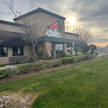 Chili's - Front. - American Near Me - Los Banos, California