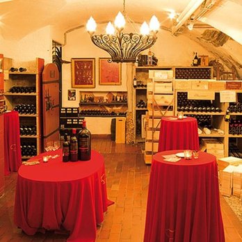 Restaurant Satteltasche - Weinkeller - Swiss Food Near Me - Lenzburg, AG Restaurant Satteltasche - Weinkeller - Swiss Food Near Me - Lenzburg, AG