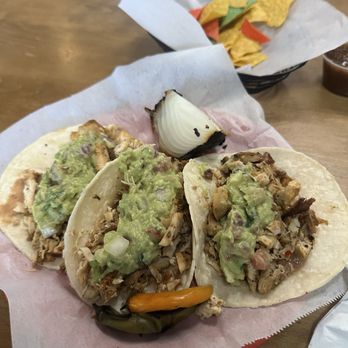 El Pollo Rey - Chicken taco with everything - Mexican Near Me - Seaside, California El Pollo Rey - Chicken taco with everything - Mexican Near Me - Seaside, California