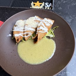 Crispy chicken tacos