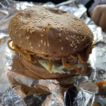 Streetbitez - Veg Noodles and Tikki Burger - Indian Near Me - Brampton, Ontario Streetbitez - Veg Noodles and Tikki Burger - Indian Near Me - Brampton, Ontario