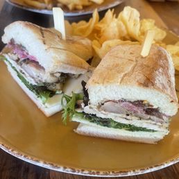 Grilled Cage Free Chicken Sandwich