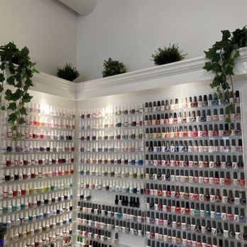 Eco Nails Boutique - Inside - Nail Salons Near Me - Beverly Hills, California Eco Nails Boutique - Inside - Nail Salons Near Me - Beverly Hills, California