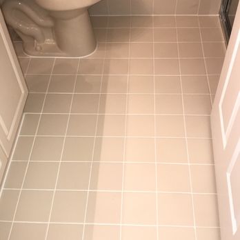 E&E Tile Restoration - a clean bathroom - Tiling Near Me - Eustis, Florida