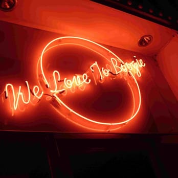 We Love To Boogie - Used, Vintage & Consignment Near Me - Glasgow, GLG We Love To Boogie - Used, Vintage & Consignment Near Me - Glasgow, GLG