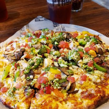 PYRO'S Fire Fresh Pizza - Lunch time - Pizza Near Me - Collierville, Tennessee