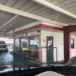 Hi-D-Ho Drive In