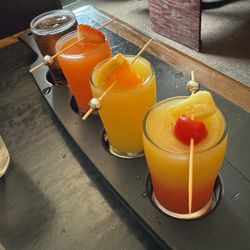 Market Street Grille - Mimosa flight, Hawaiian, peach, strawberry, and raspberry